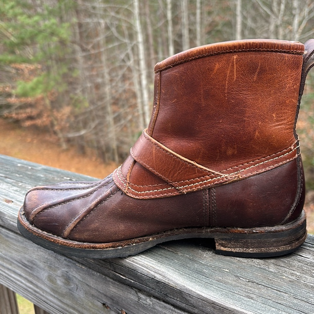 Frye Boots Womens 8 Brown Veronica Duck Engineer Shearling Lined Packer Pull On - Picture 3 of 15